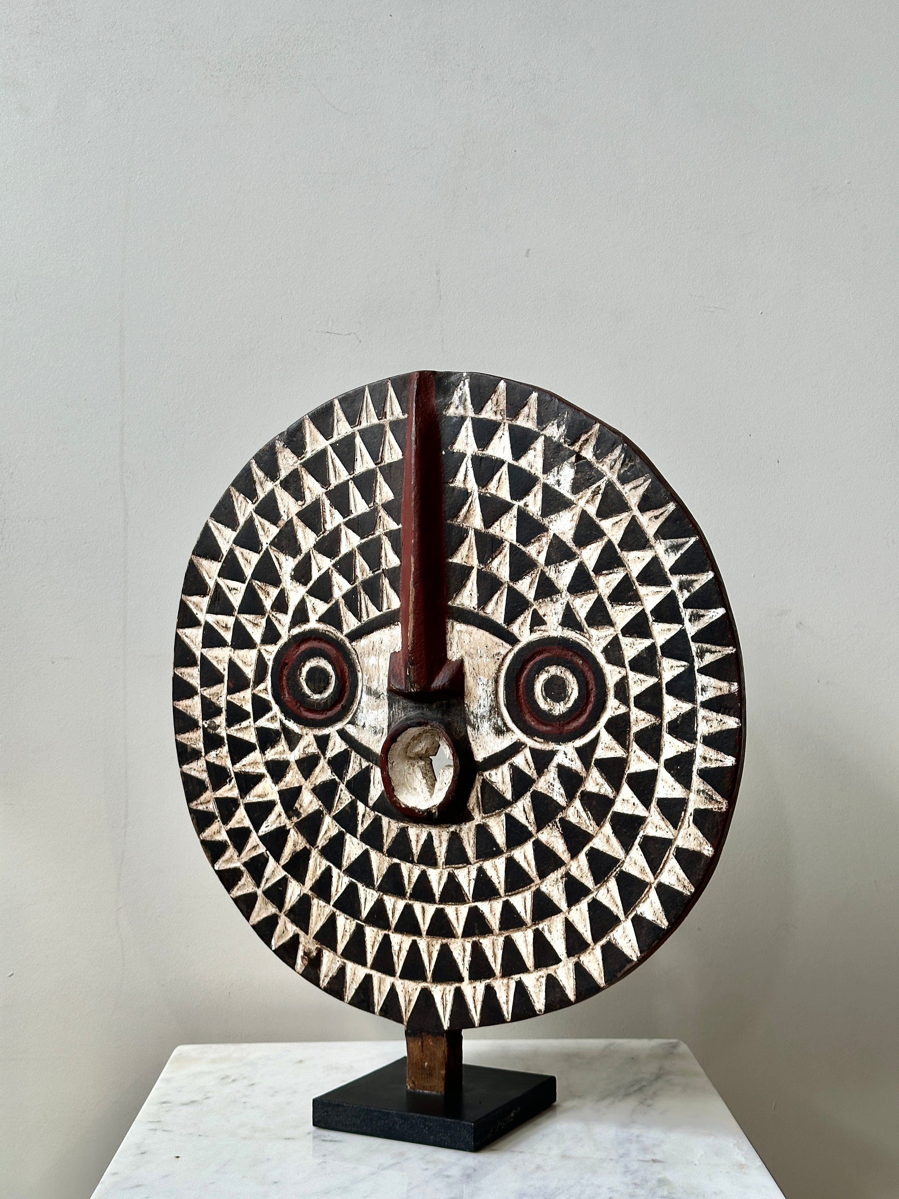 Vintage Bobo Mask on Stand - 43cm