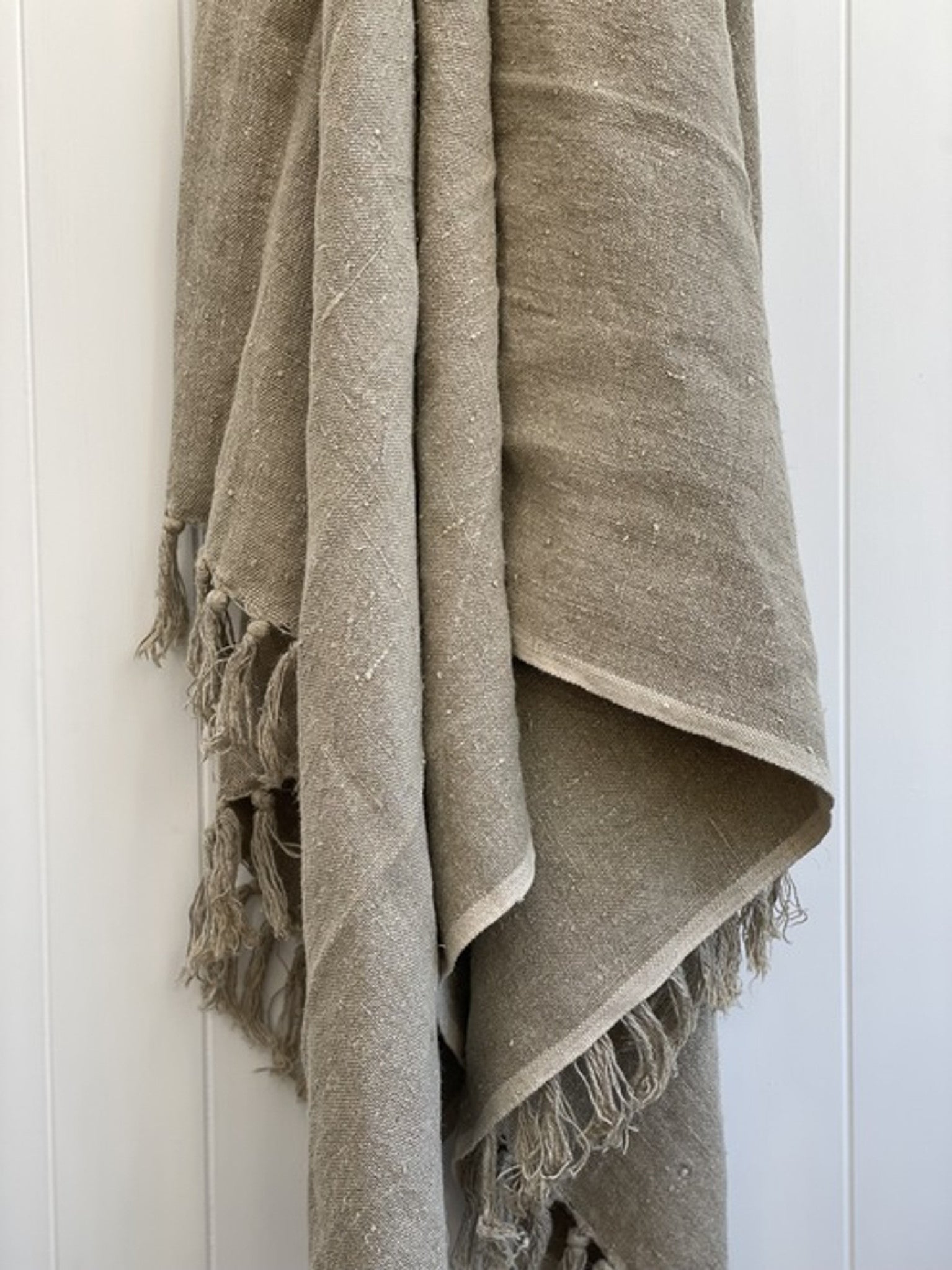 Briar Large Natural Linen Throw