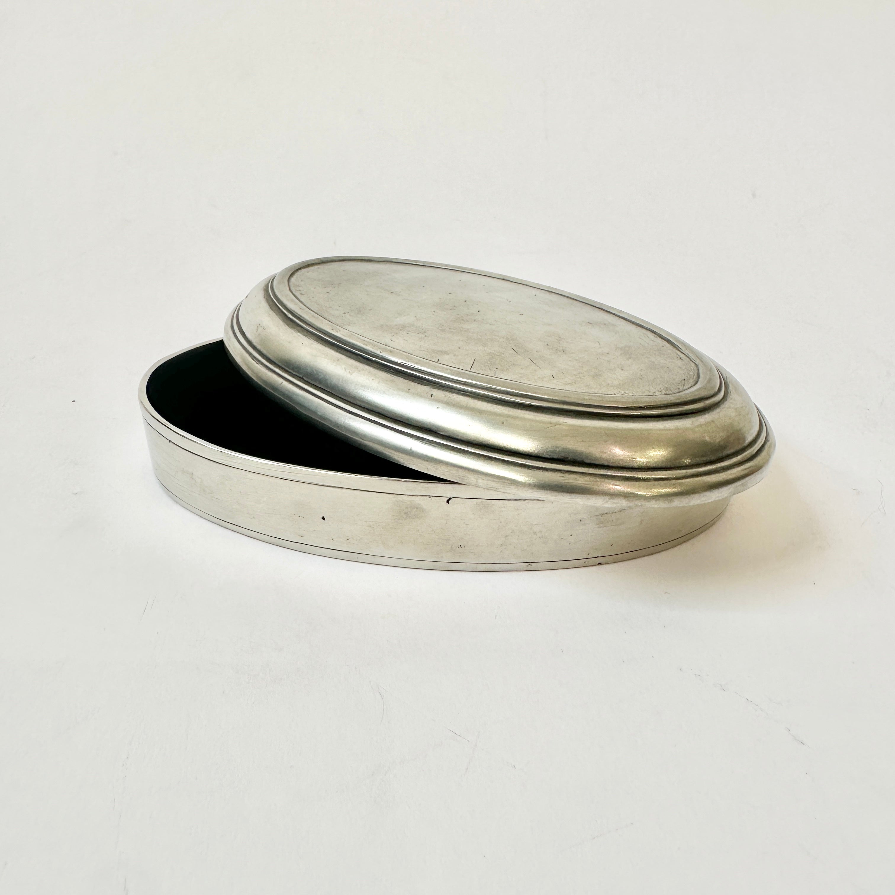 Vittoria Lidded Box - 16.5cm - Cosi Tabellini Italian Pewter