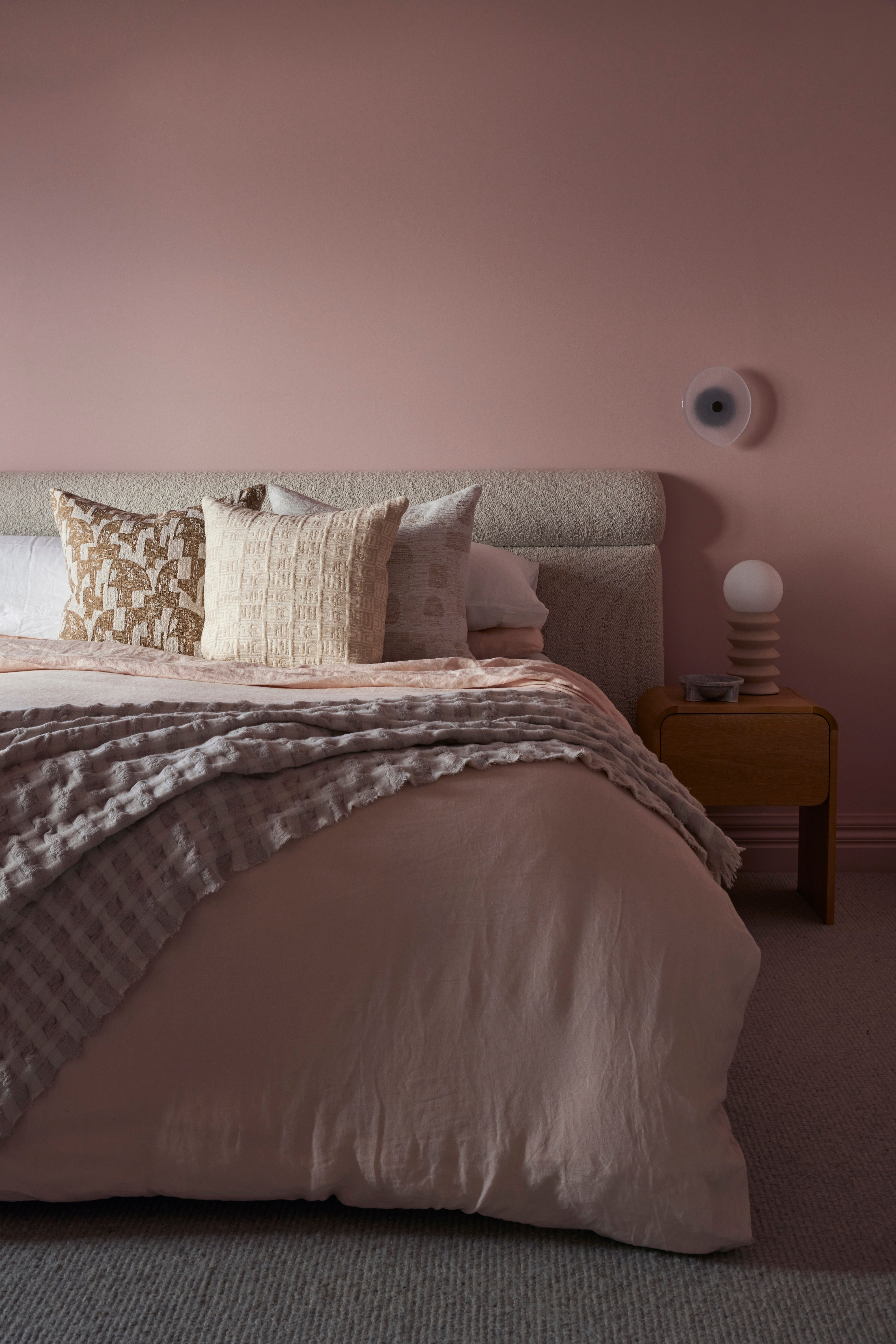 Dune Linen Cushion - 55cm