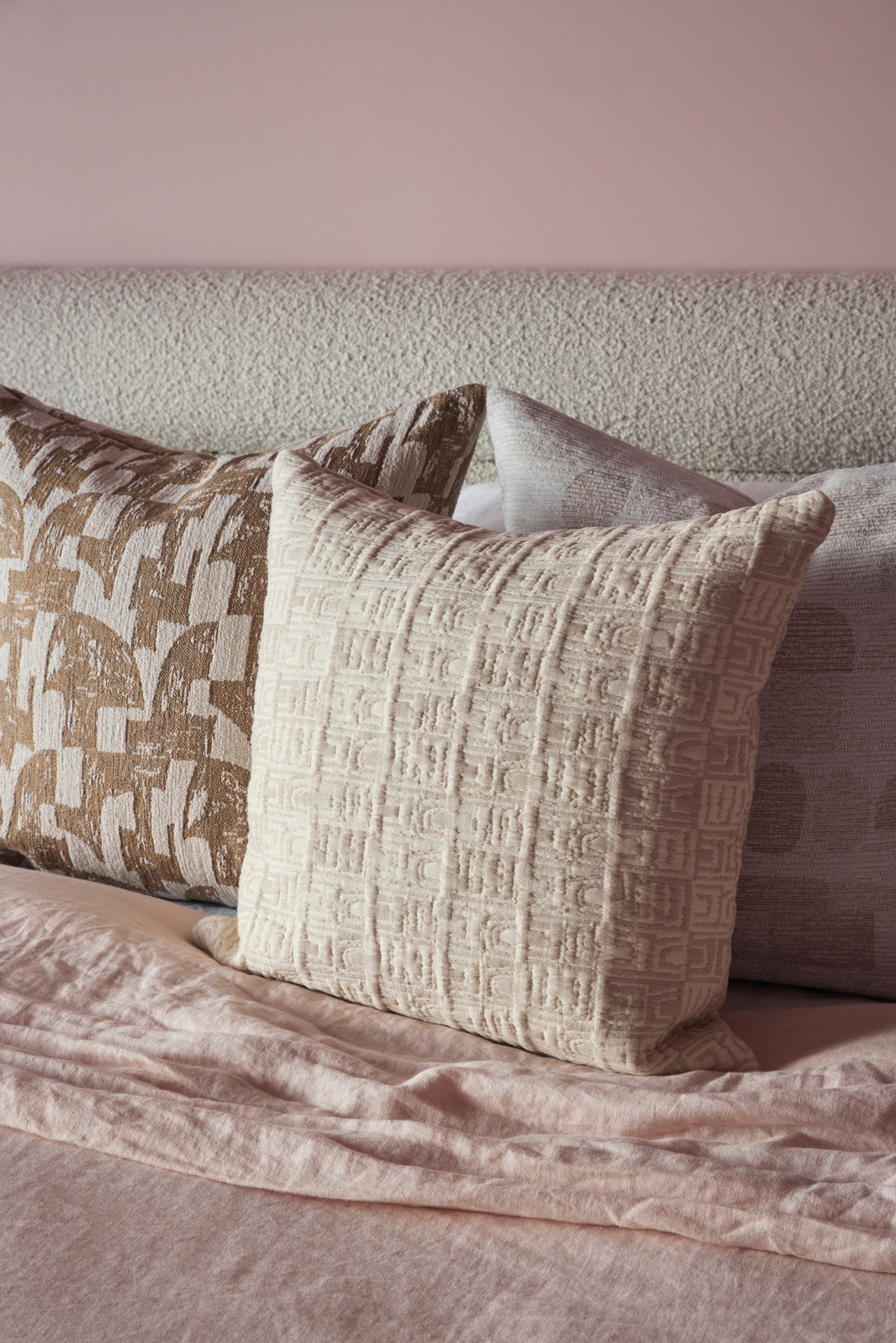 Dune Linen Cushion - 55cm