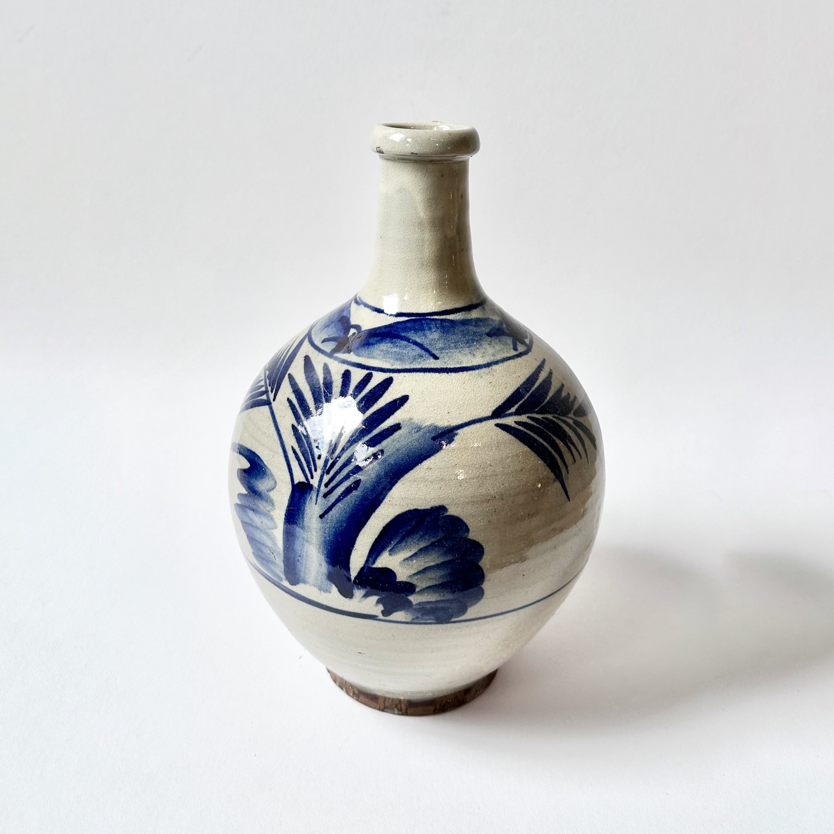 Antique Japanese Blue & White Tokkuri Sake Vase (Meiji Era) – 32cm | TOK003