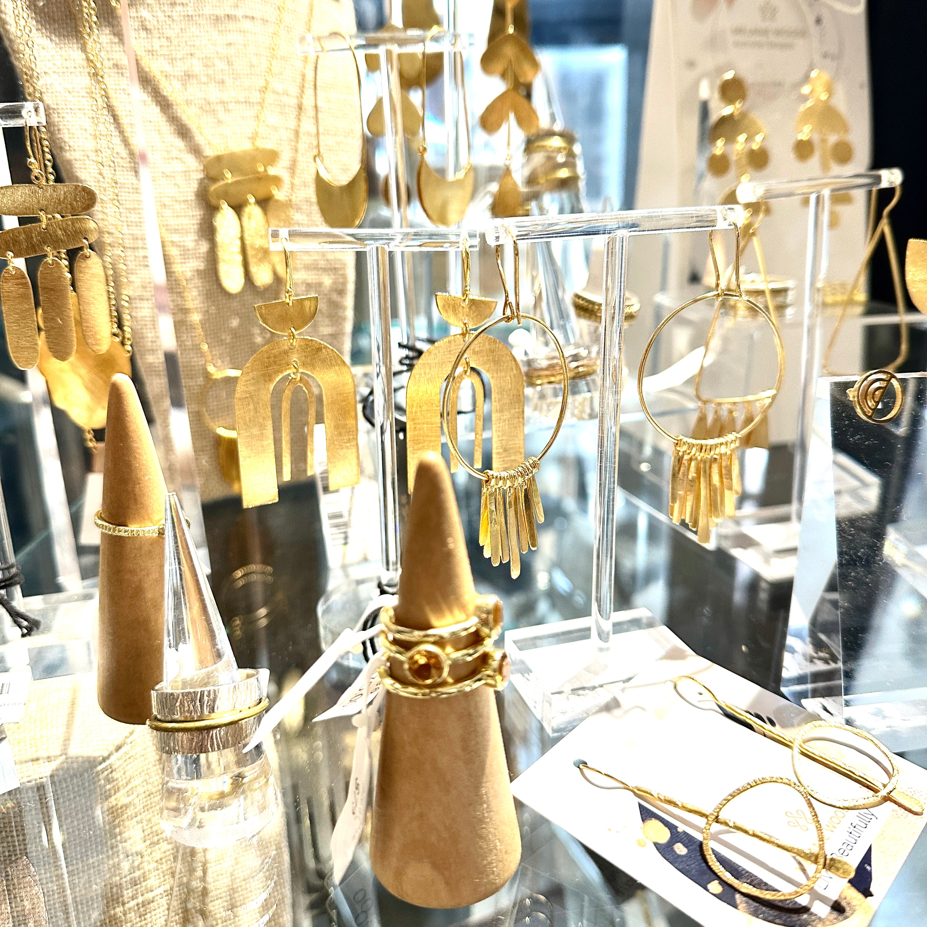 MELANIE WOODS Layered Arch Hook Earrings - Gold