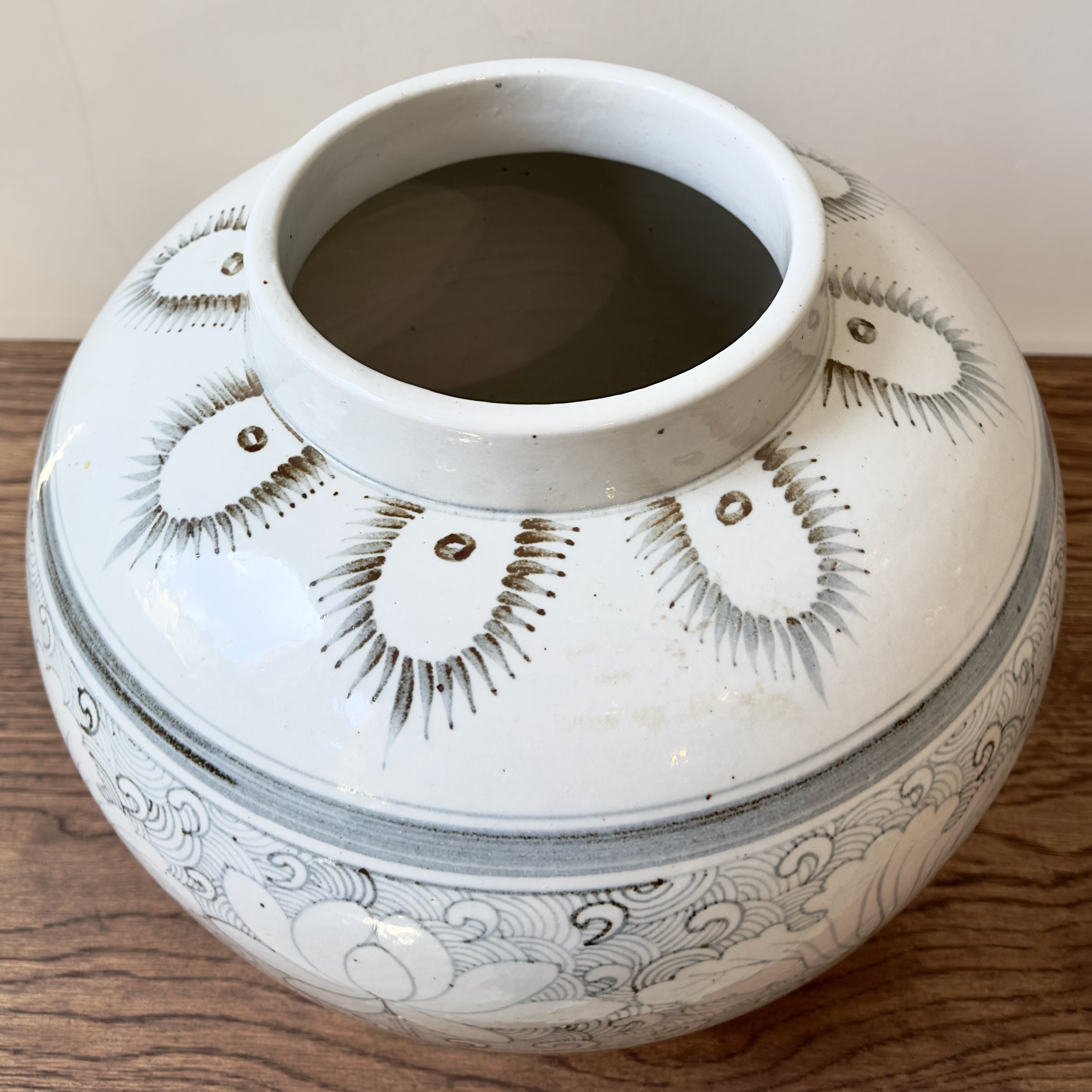 Antique Chinese Porcelain Lotus Vase – Hand-Painted Underglaze | 35cm