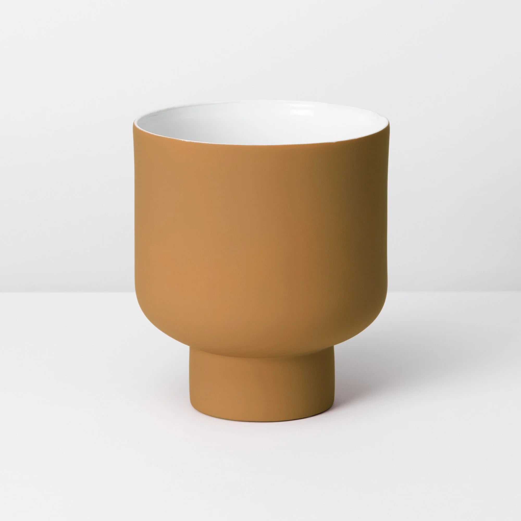 Fergus Planter - Ochre - Medium
