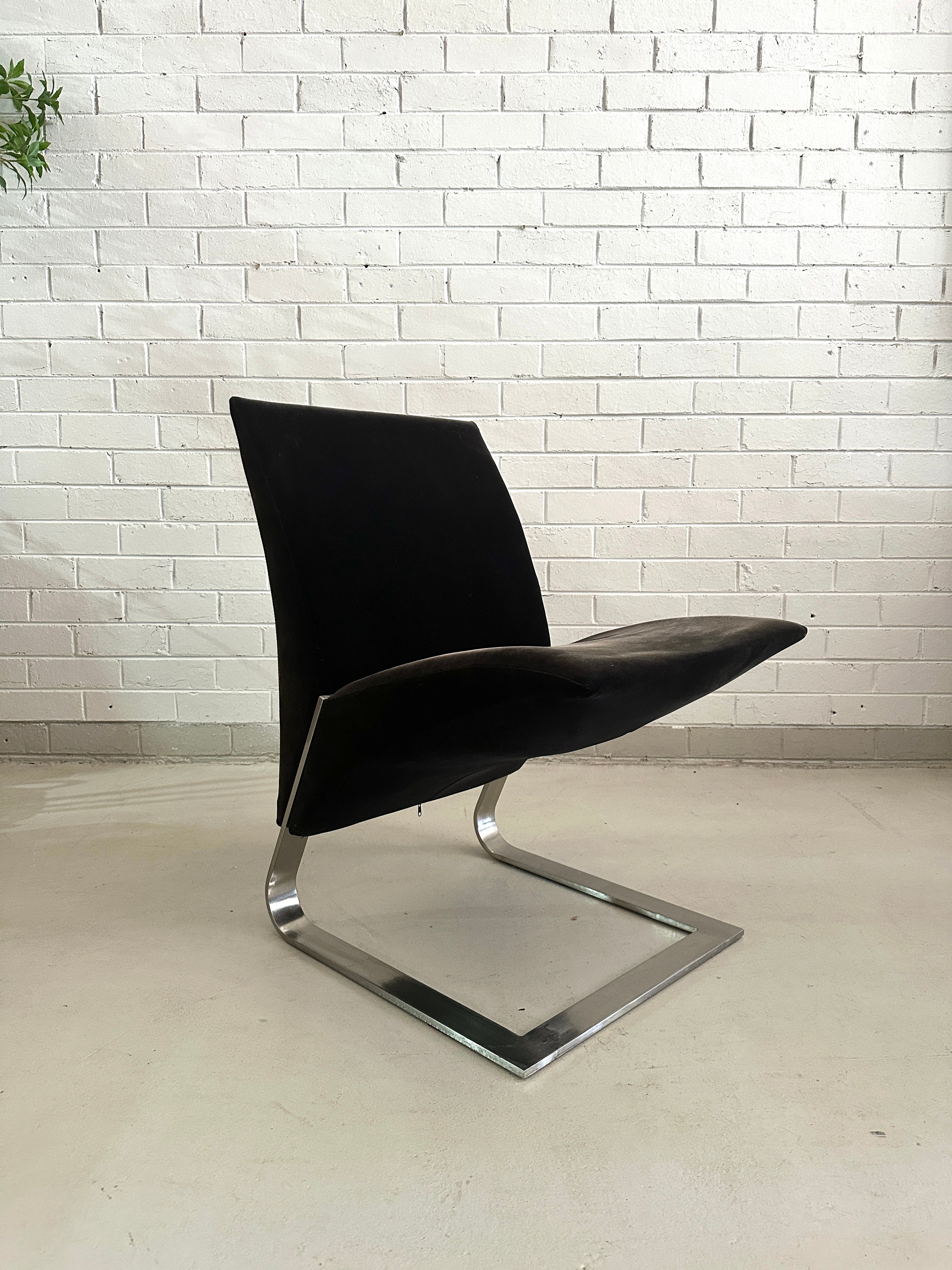 Vintage "Ravello" Lounge Chair by Ricardo Antonio for Poltrona Frau