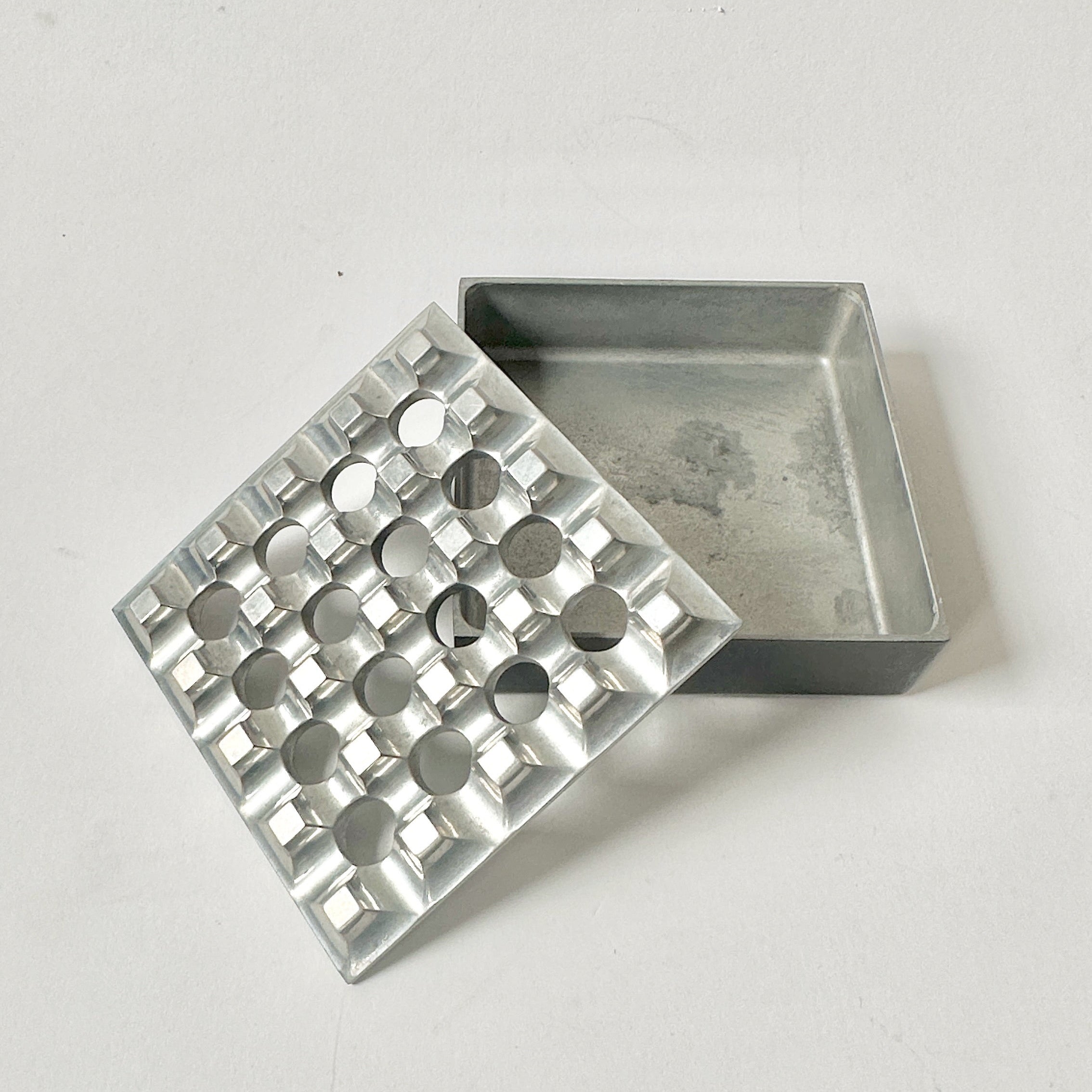 Original Ultima 15 Ashtray by Holger Bäckström & Bo Ljungberg for Pascha AB, Sweden