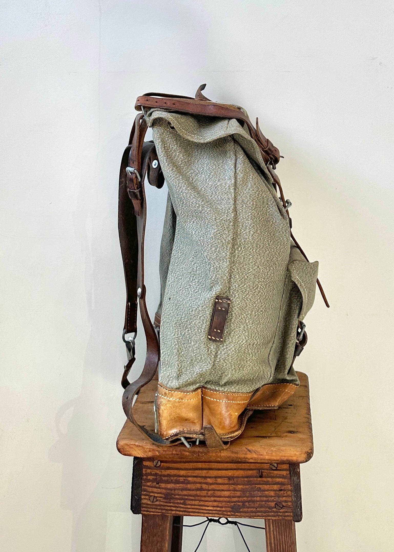 Vintage 1960s Swiss Army Canvas & Leather Backpack