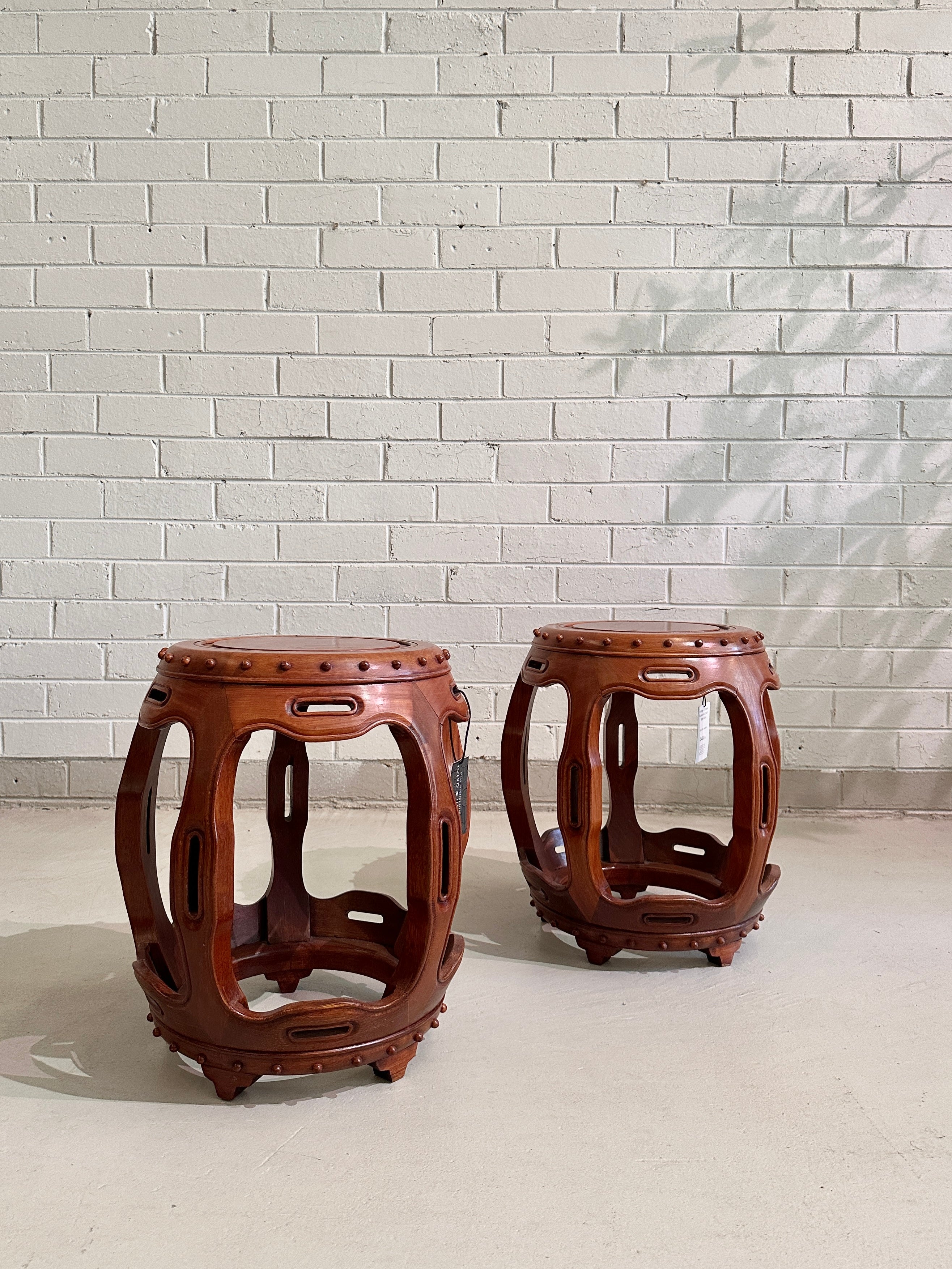 Early 20th Century Pair of Chinese Elm Barrel Seats