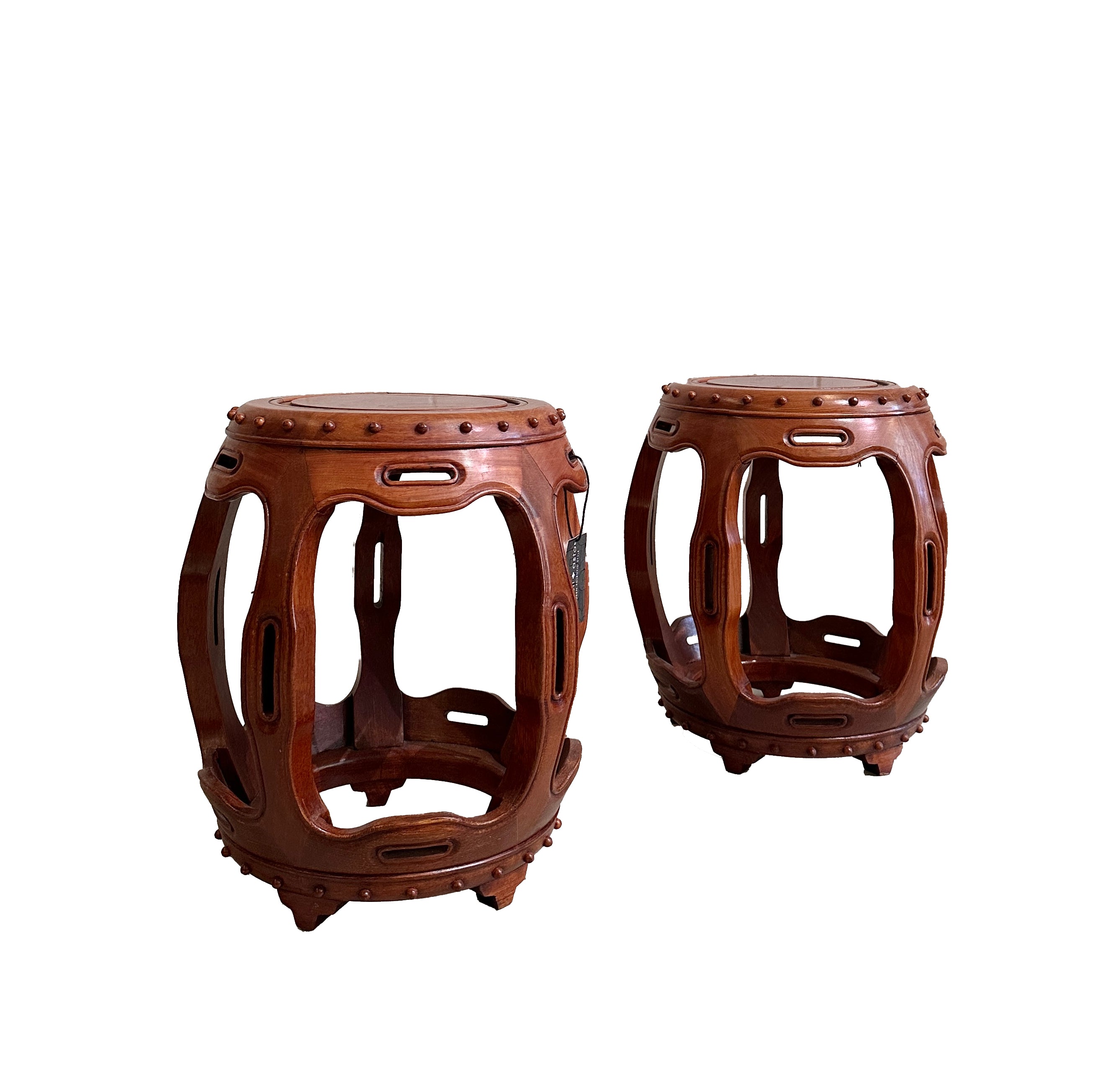 Early 20th Century Pair of Chinese Elm Barrel Seats