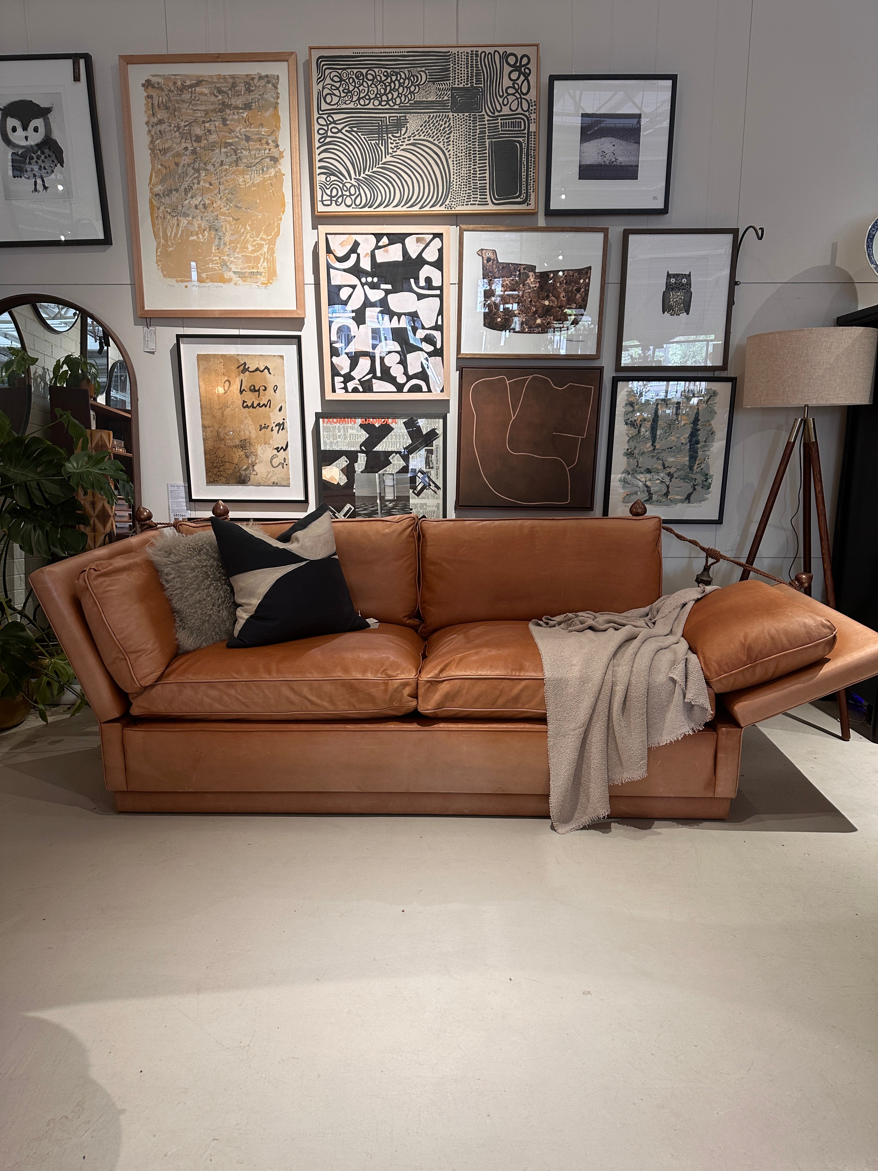 Vintage 3 Seater Knole Sofa - Tan L:eather