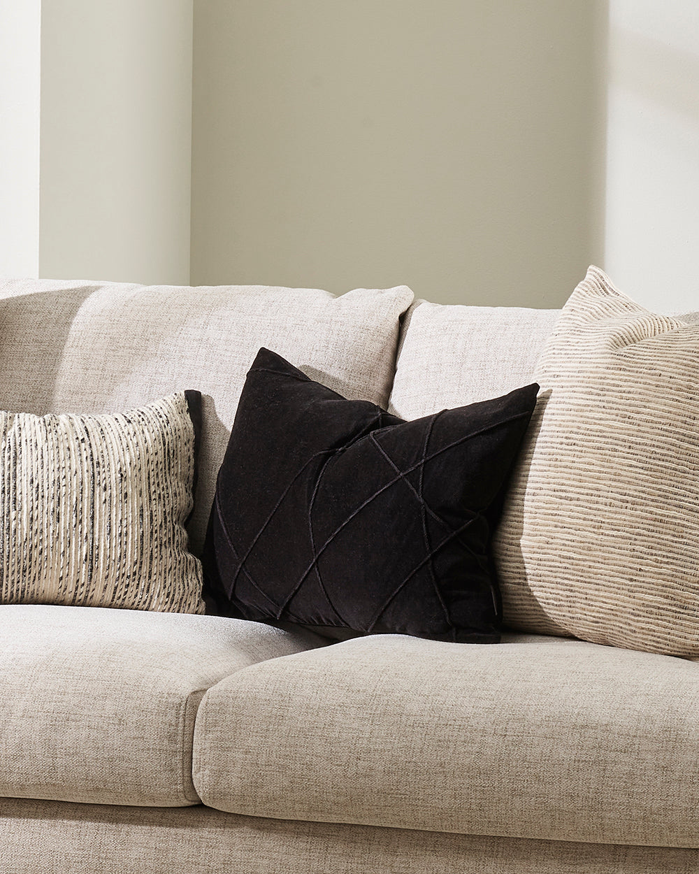 Alba Velvet Cushion - Black 35 x 50cm