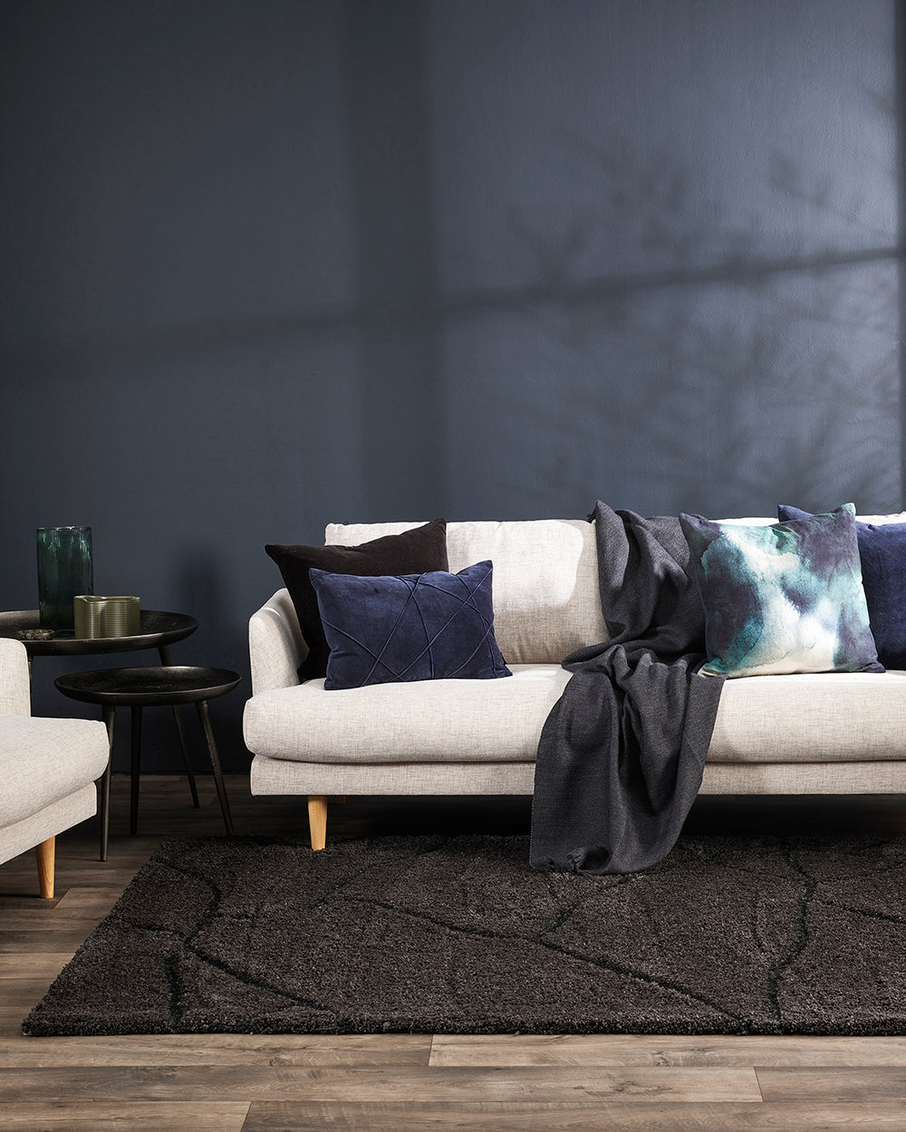 Alba Velvet Cushion - Navy 35 x 50cm