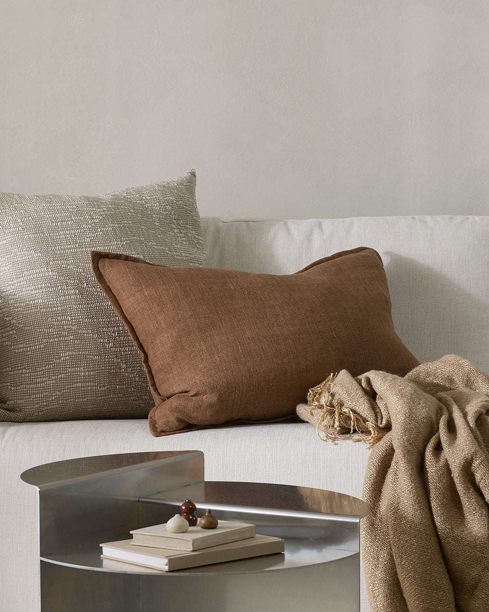 Arcadia Cushion - Chestnut 40 x 60cm