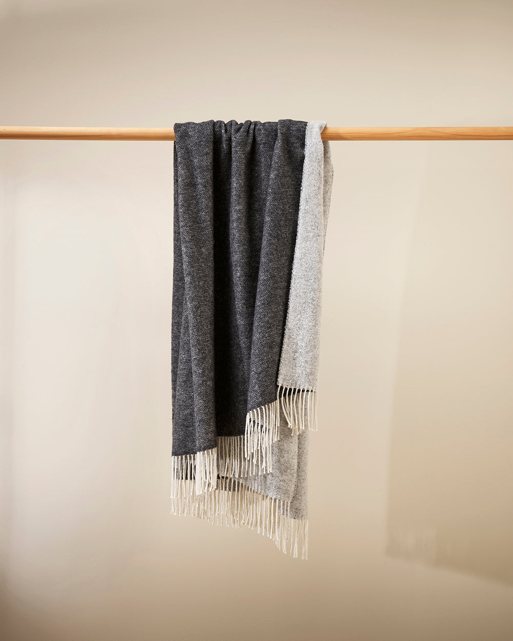 Casa Wool Throw - Antharacite