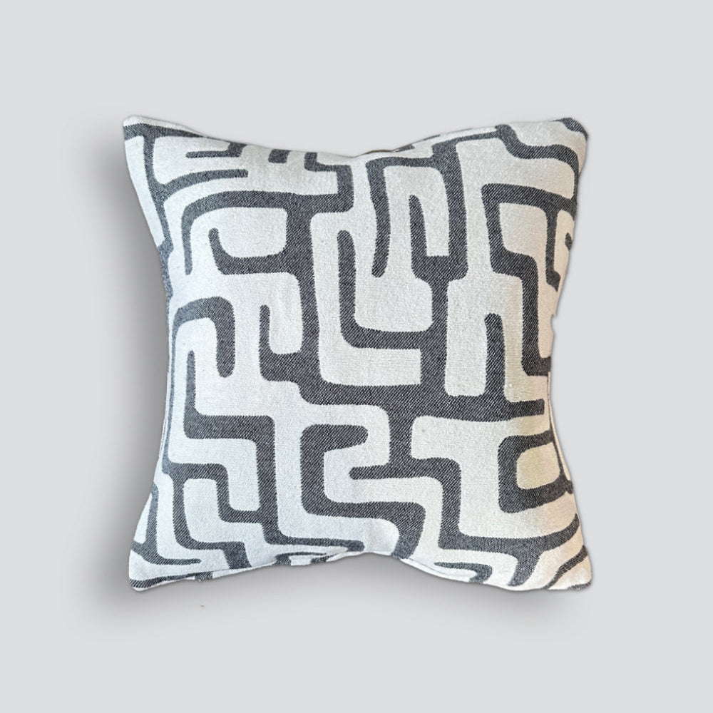 Luxor Cushion - Natural/Black