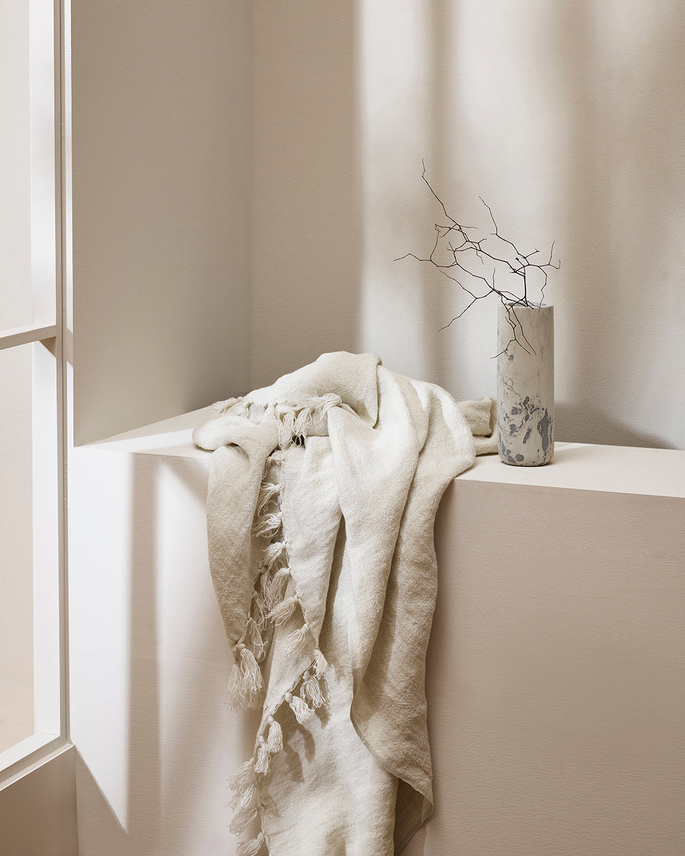 BAYA Millhouse 100% Linen Throw - Almond