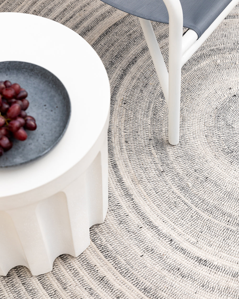 Palm Cove Round Floor Rug - Pumice