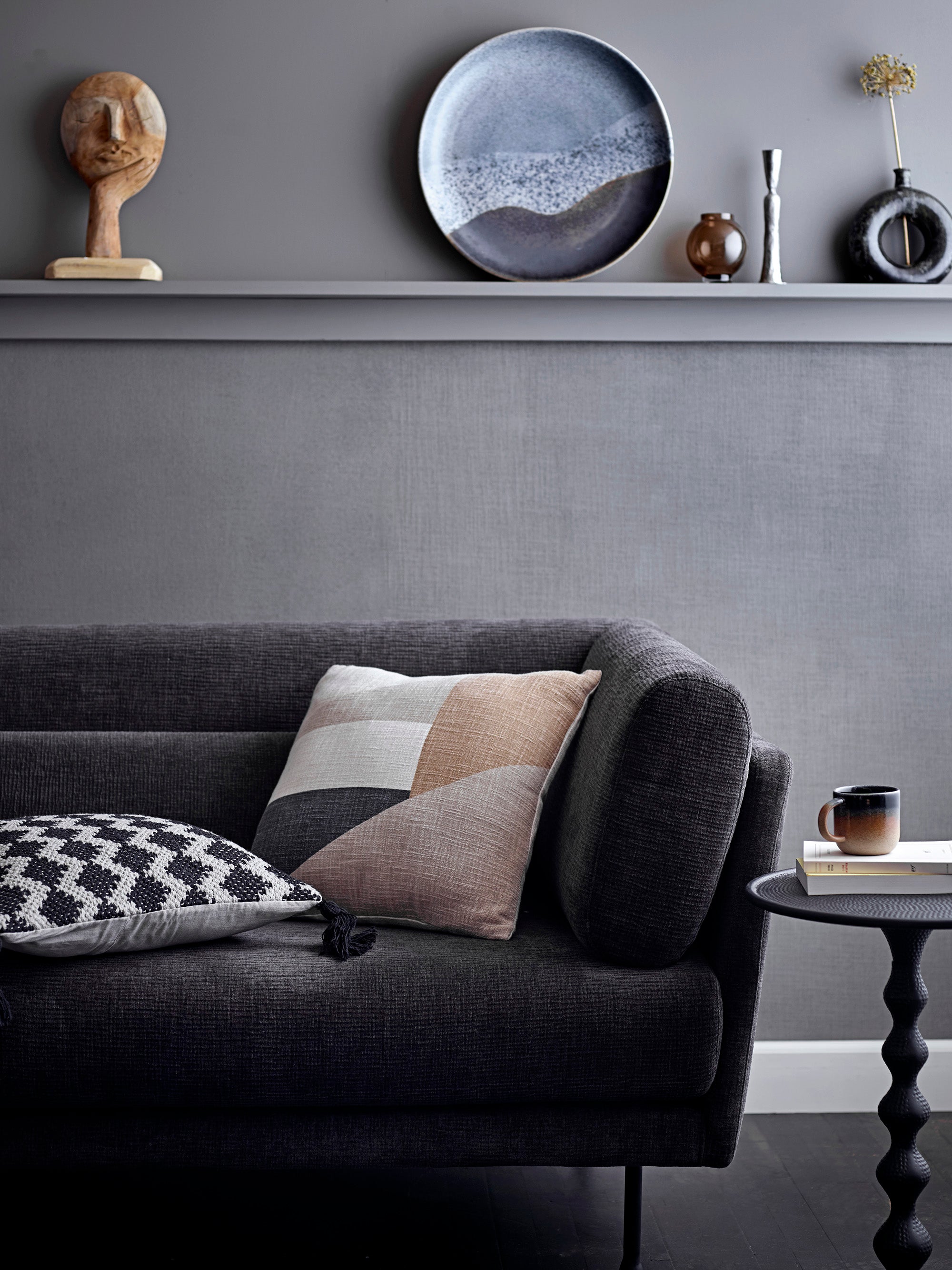Rodwell and Astor - ANKA Black Metal Side table