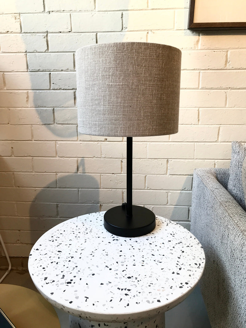 Kardan Table Lamp - Linen Shade