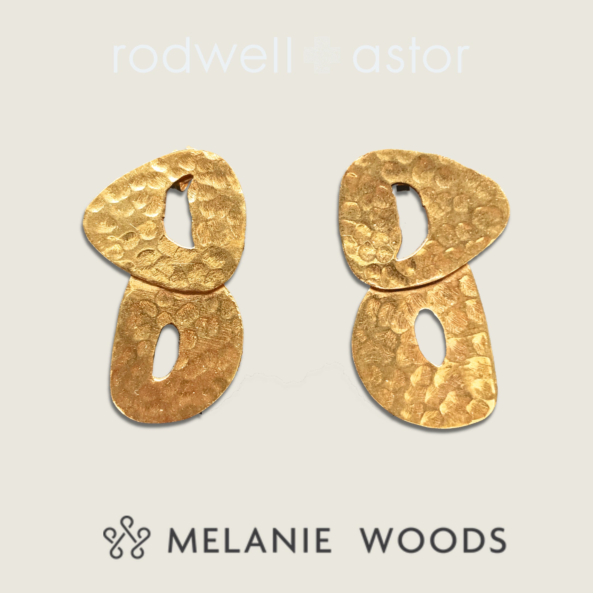 Maschera Stud Earrings - Gold