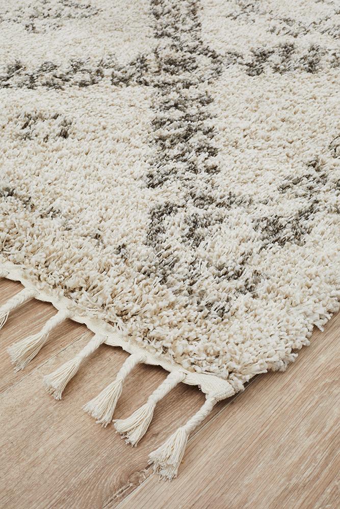 Saffron 33 - Moroccan Shag Pile Rug 33 - Natural