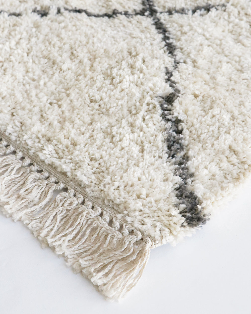 OLLO Intrepid Argento Synthetic Rug - Cream/Grey - Rodwell and Astor Brunswick