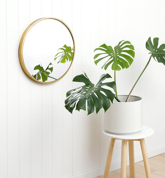 MIDDLE OF NOWHERE Bella Round Mirror - Brass - Small