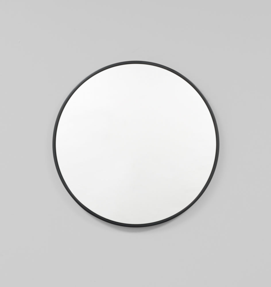 MIDDLE OF NOWHERE Bella Round Mirror - Black
