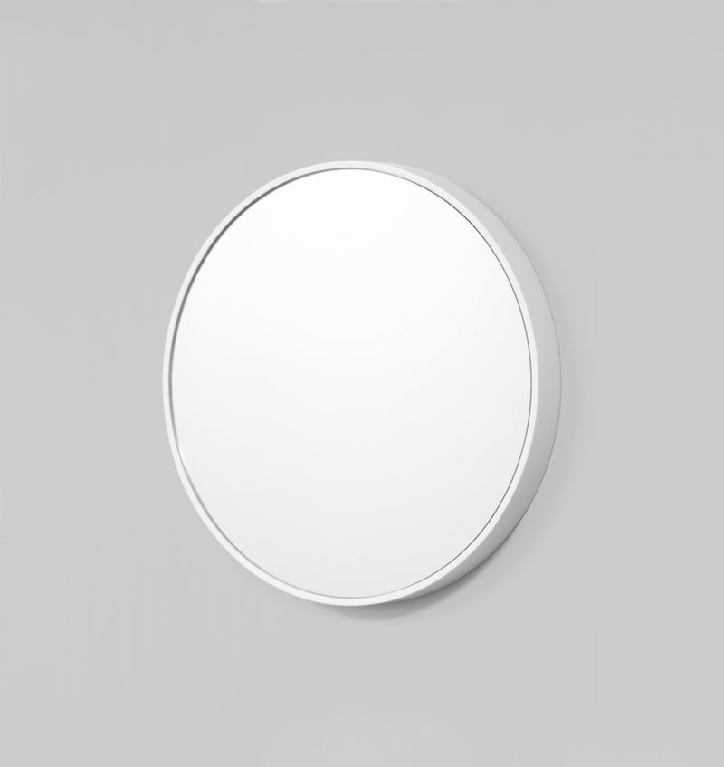 MIDDLE OF NOWHERE Bella Round Mirror - White