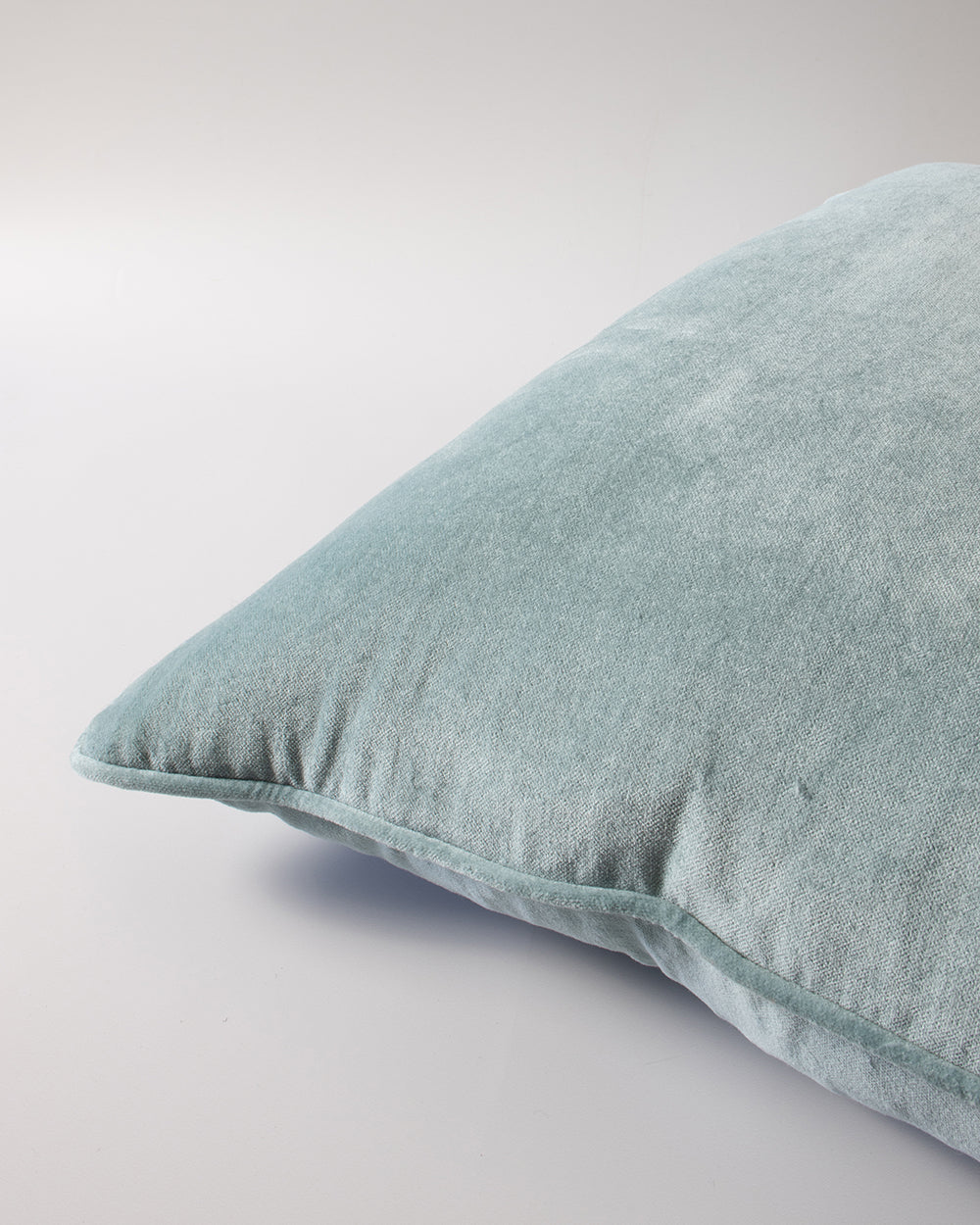 Rodwell and Astor - BAYA Montpellier Velvet Cushion - Duck Egg