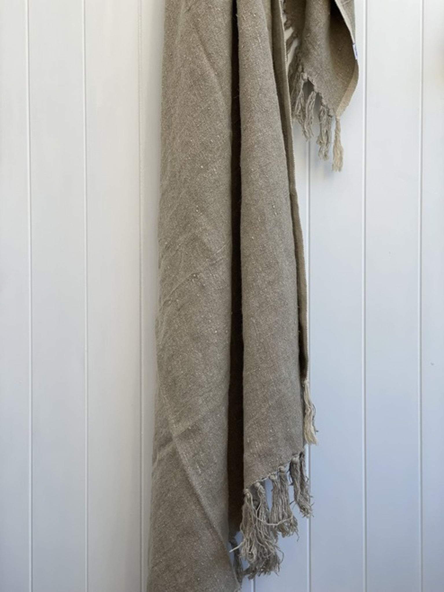 Briar Large Natural Linen Throw