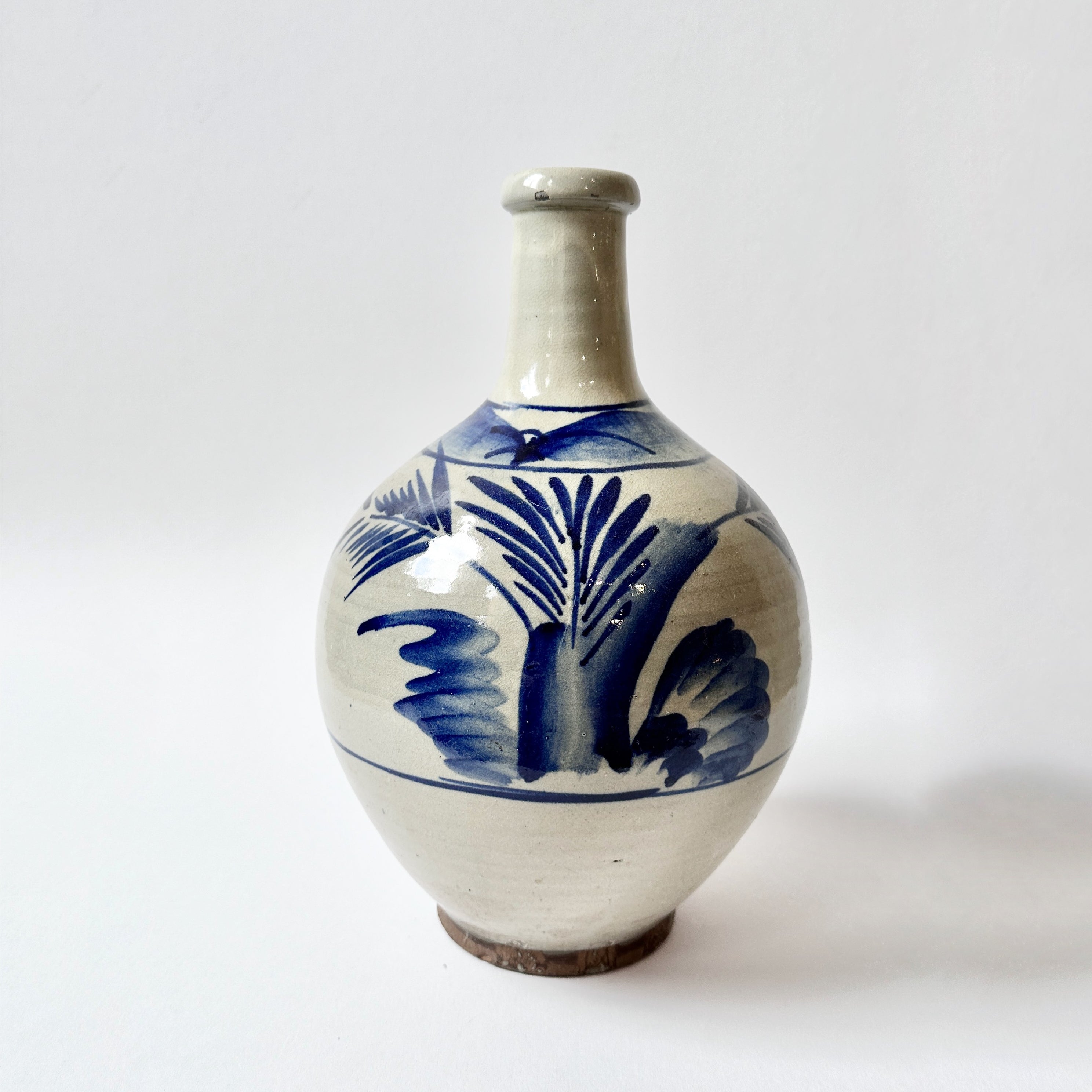 Antique Japanese Blue & White Tokkuri Sake Vase (Meiji Era) – 32cm | TOK003