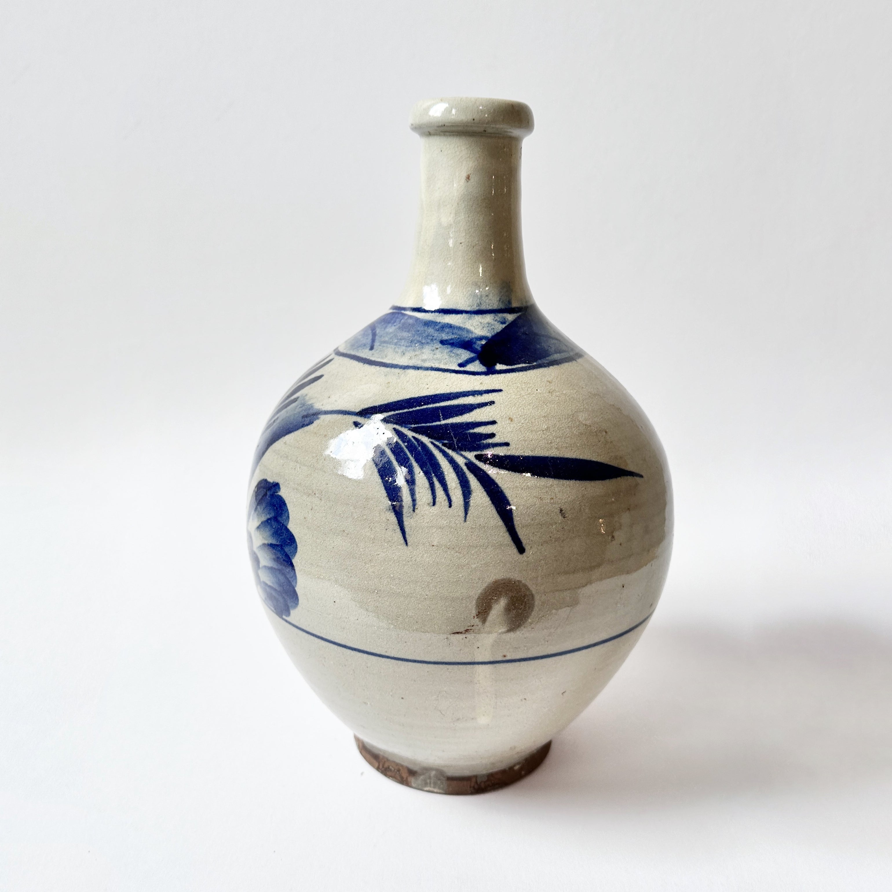 Antique Japanese Blue & White Tokkuri Sake Vase (Meiji Era) – 32cm | TOK003