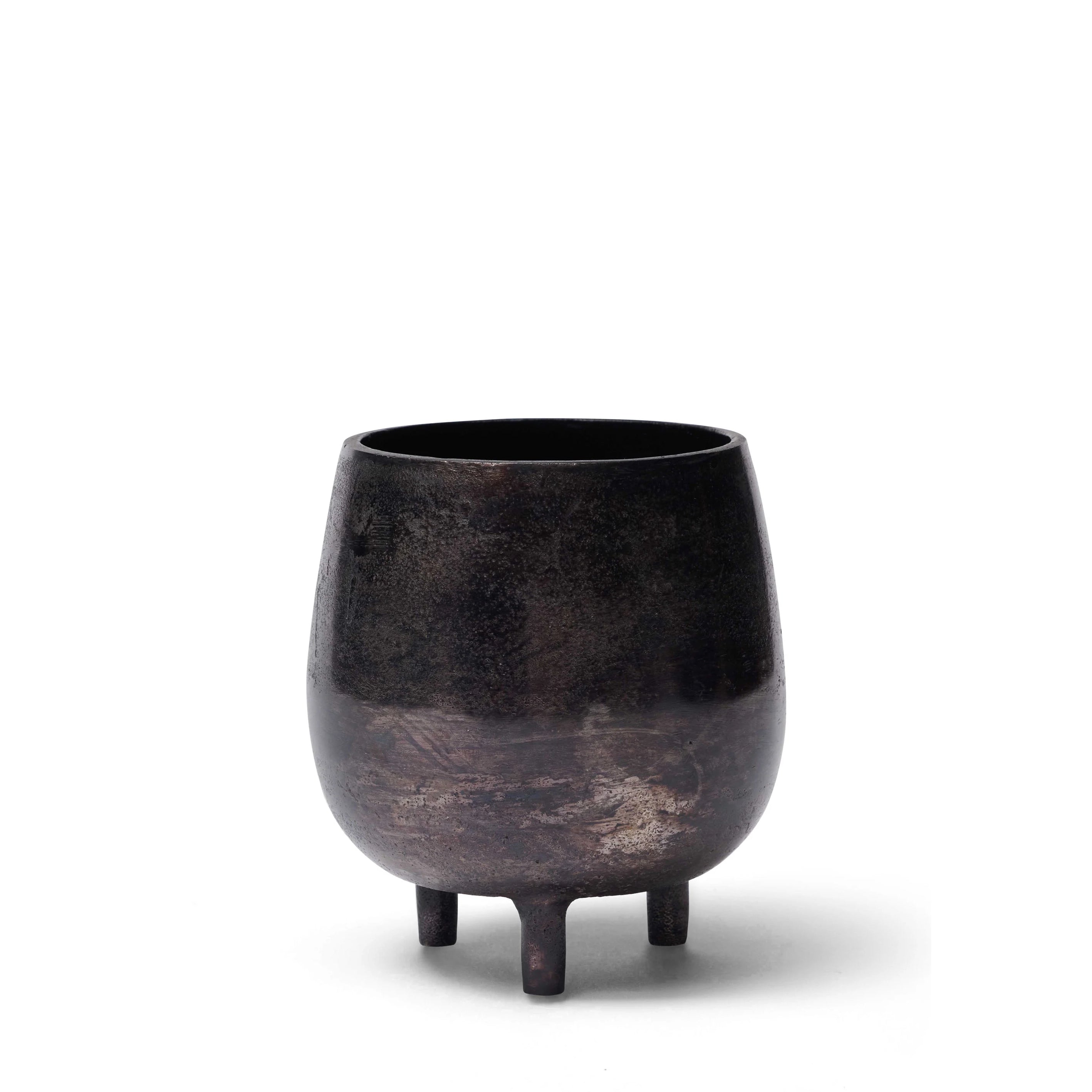 Leo Planter on Feet - Small