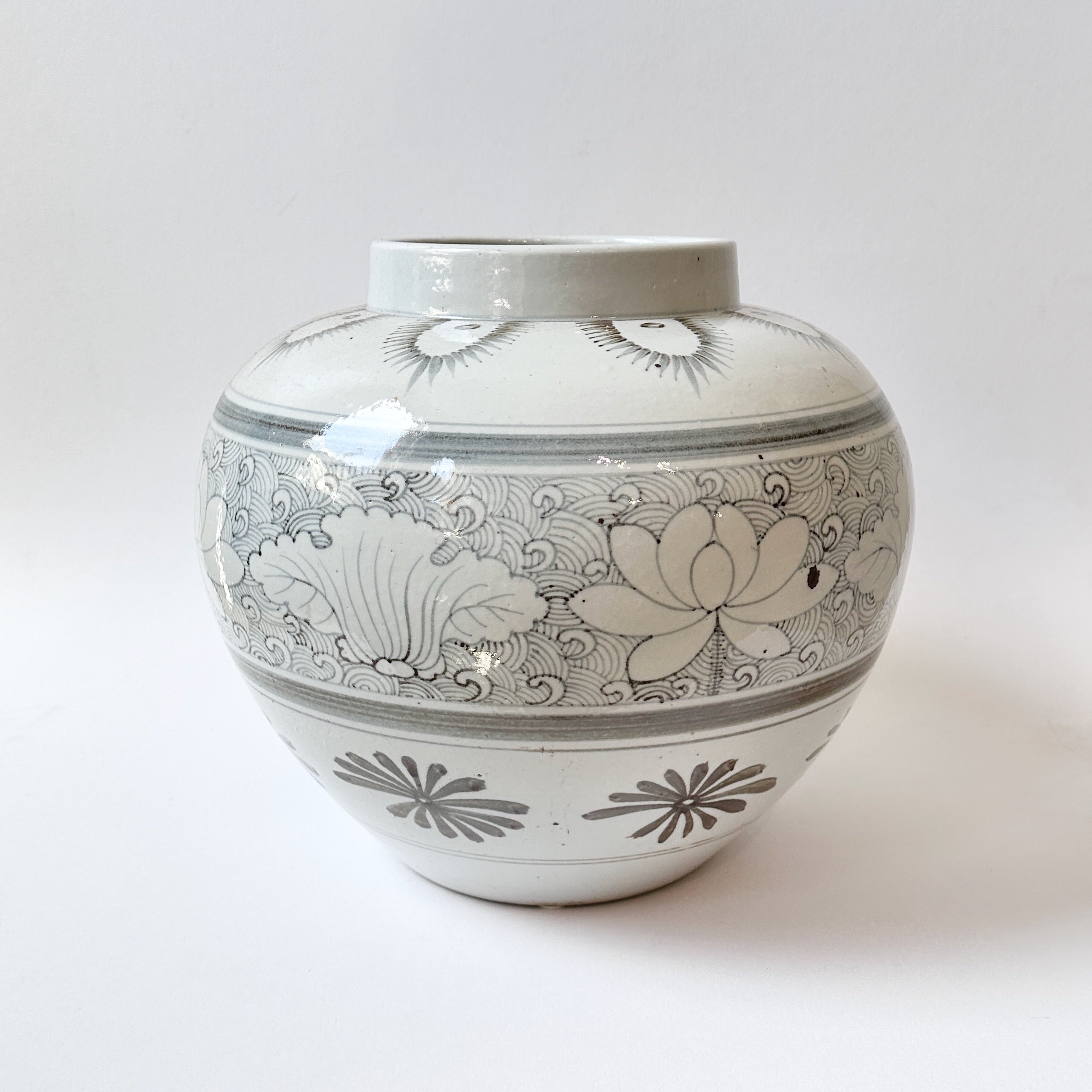 Antique Chinese Porcelain Lotus Vase – Hand-Painted Underglaze | 35cm