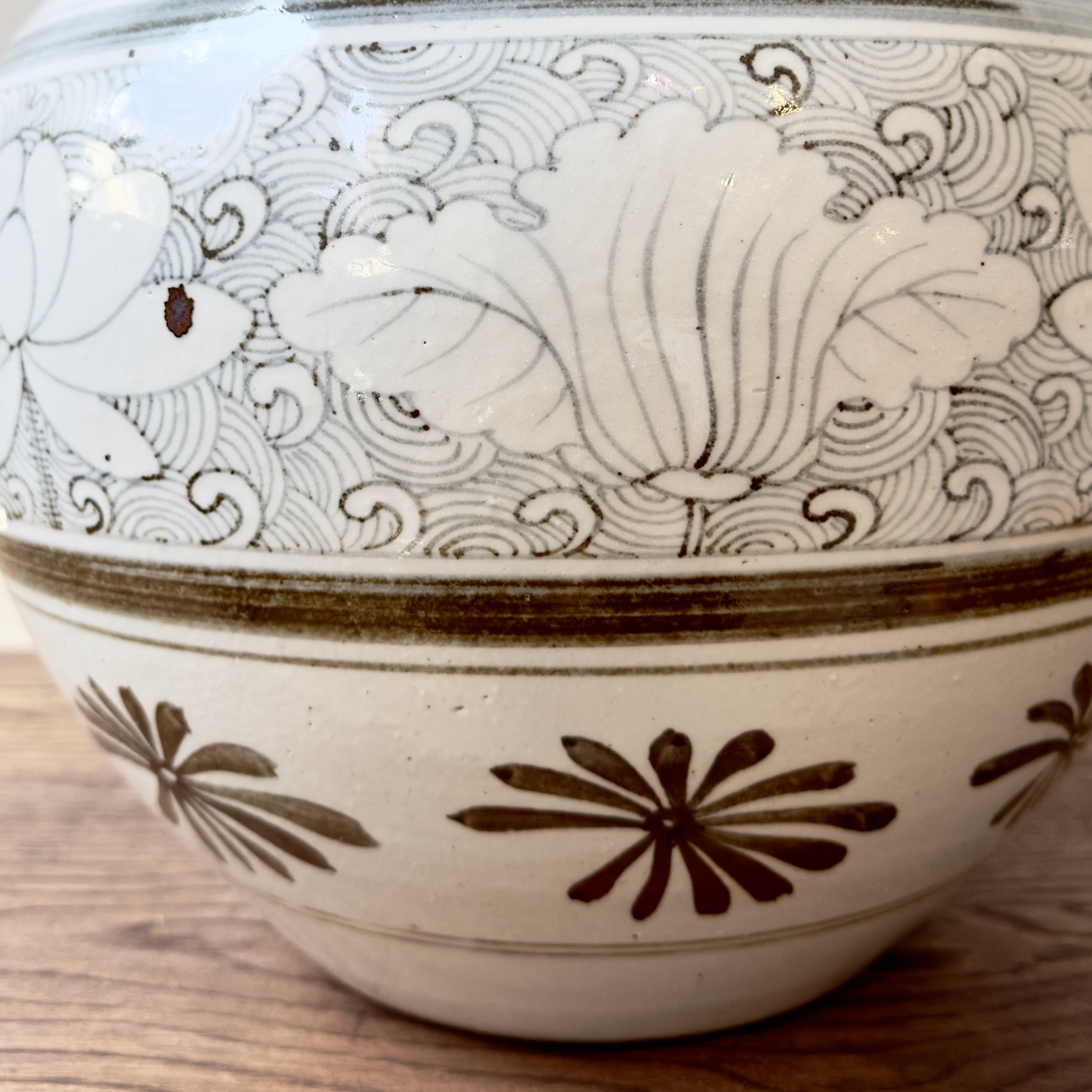 Antique Chinese Porcelain Lotus Vase – Hand-Painted Underglaze | 35cm