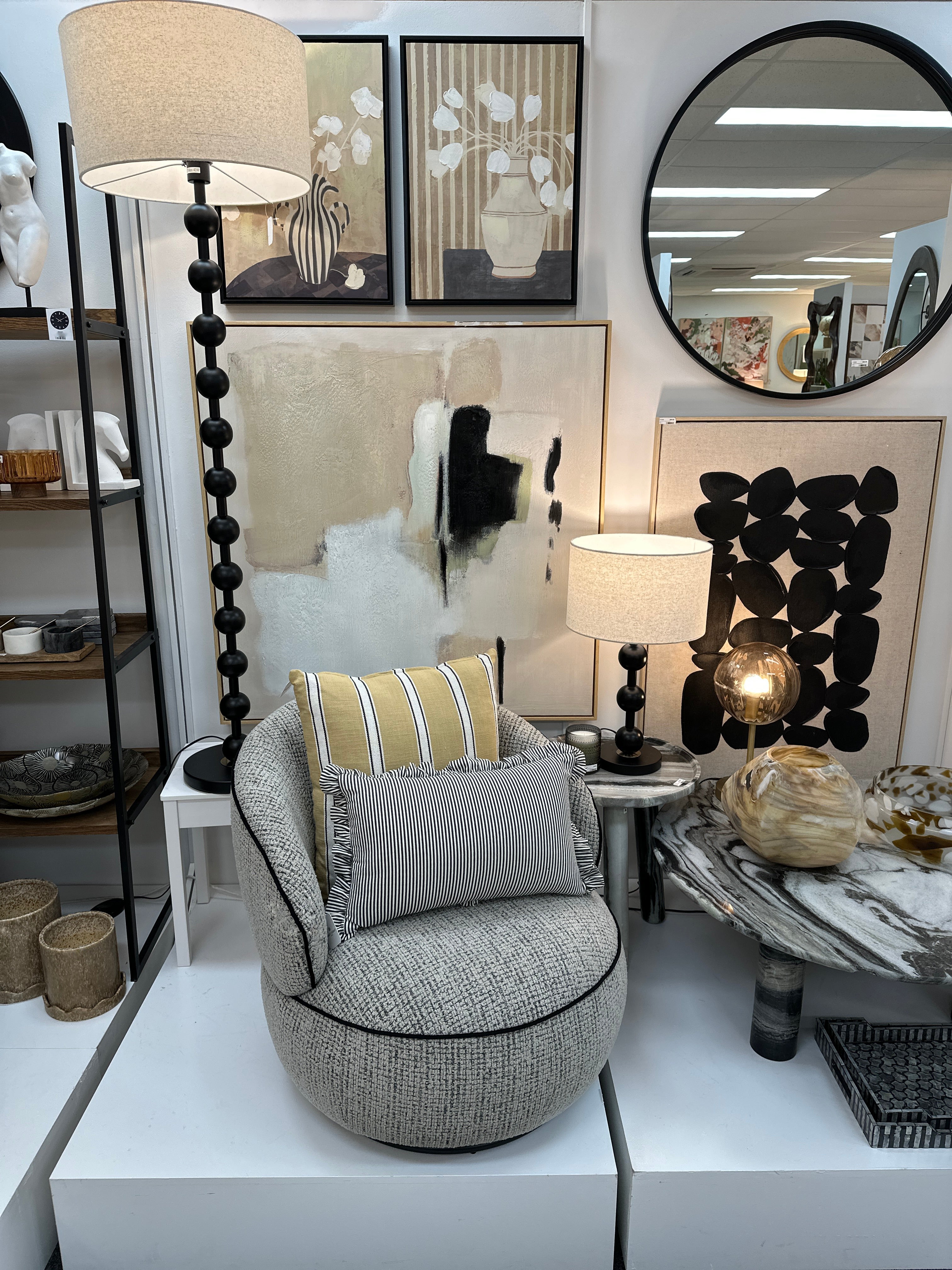 Mayer Floor Lamp - Black/Natural