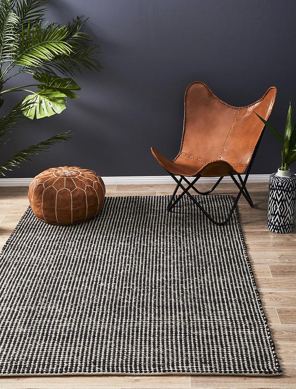 Riba 300 Rug - Black Wool Rug