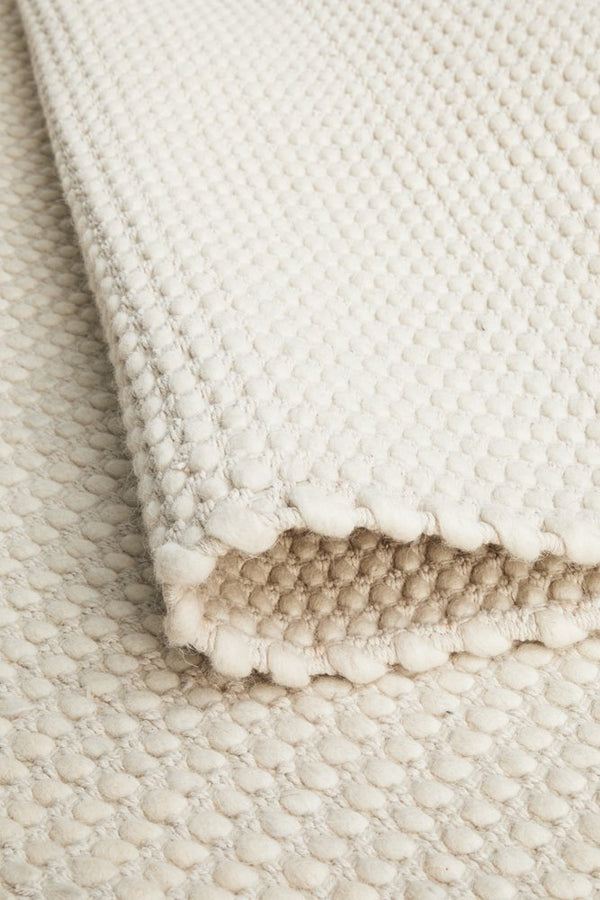 Riba 300 Rug - White Wool Rug