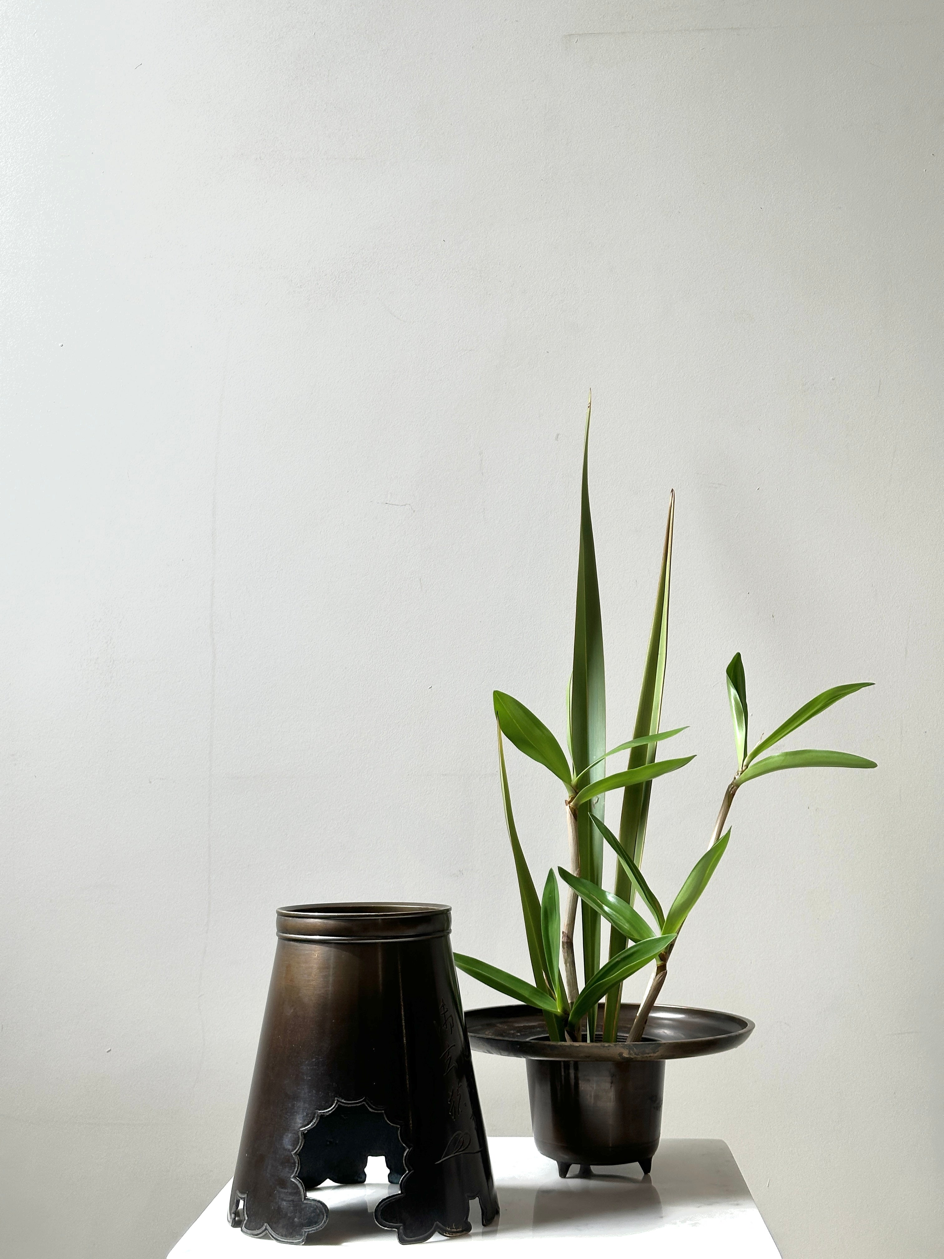 Vintage Japanese Bronze Ikebana Vase (Usubata)
