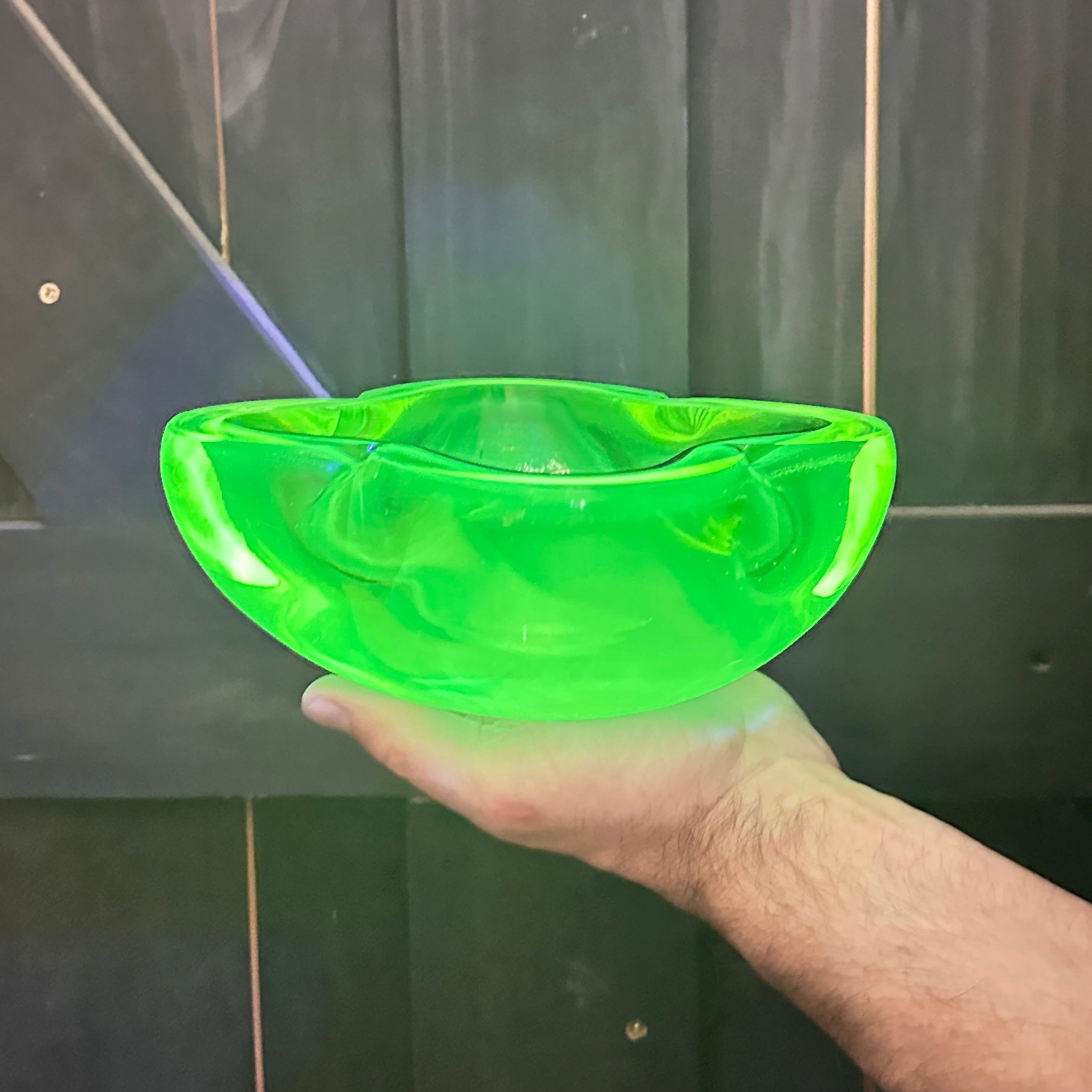 Vintage 1960s Murano Sommerso Uranium Glass Bowl