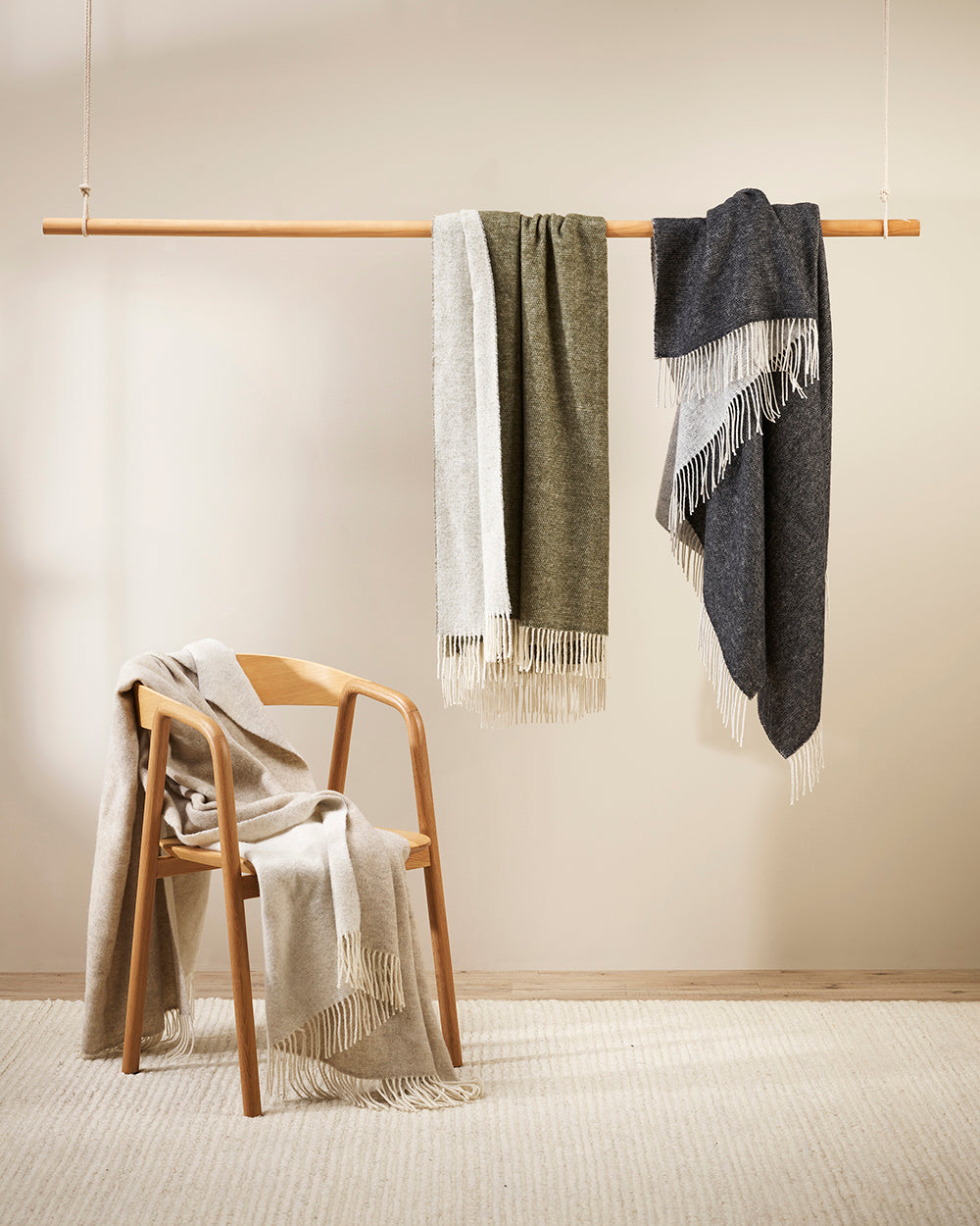 Casa Wool Throw - Antharacite