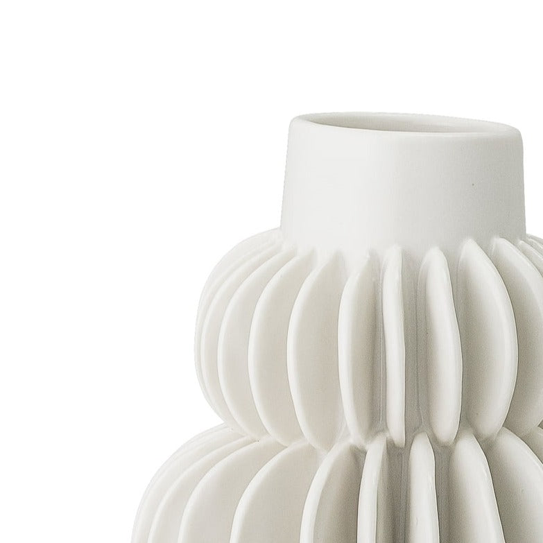 BLOOMINGVILLE White Coral Ceramic Vase