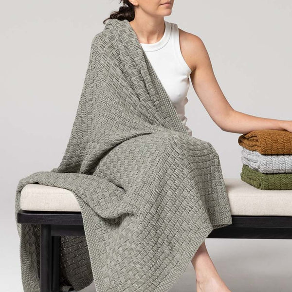 INDUS Basketweave Throw - Sage