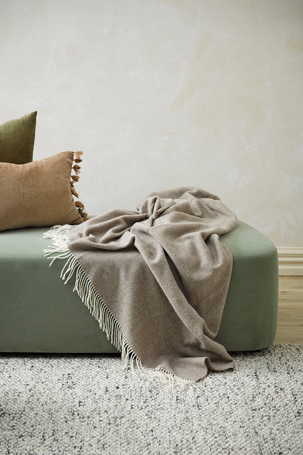 MULBERI Bambina Merino Wool & Cashmere Throw - Walnut