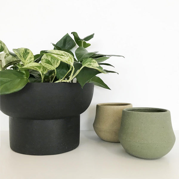 Jenssen Planter Low Black, Ana Planter  Olive & Cork - Extra Small