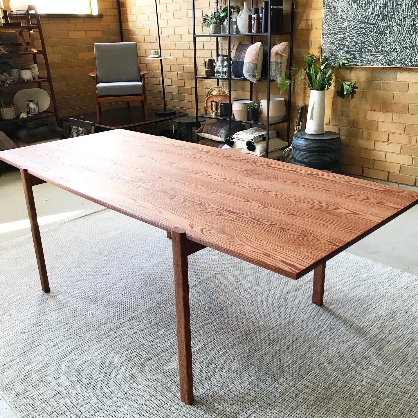 DUNCAN RODWELL - Leonard Dining Table - Australian Red Ochre