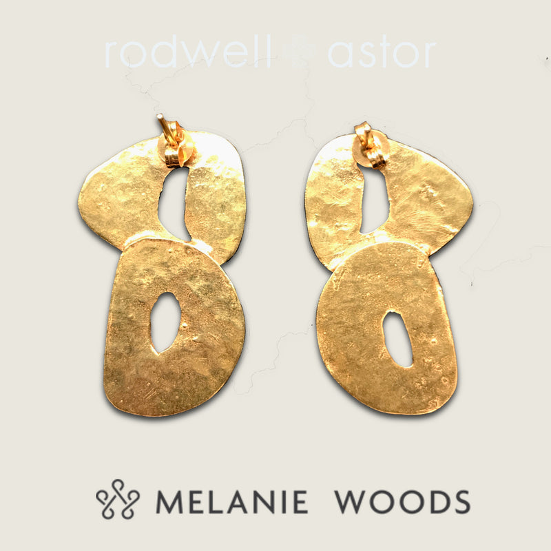 MELANIE WOODS - Maschera Stud Earrings - Gold