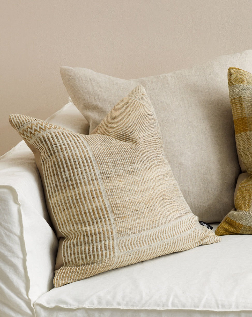 MULBERI Navajo Cushion